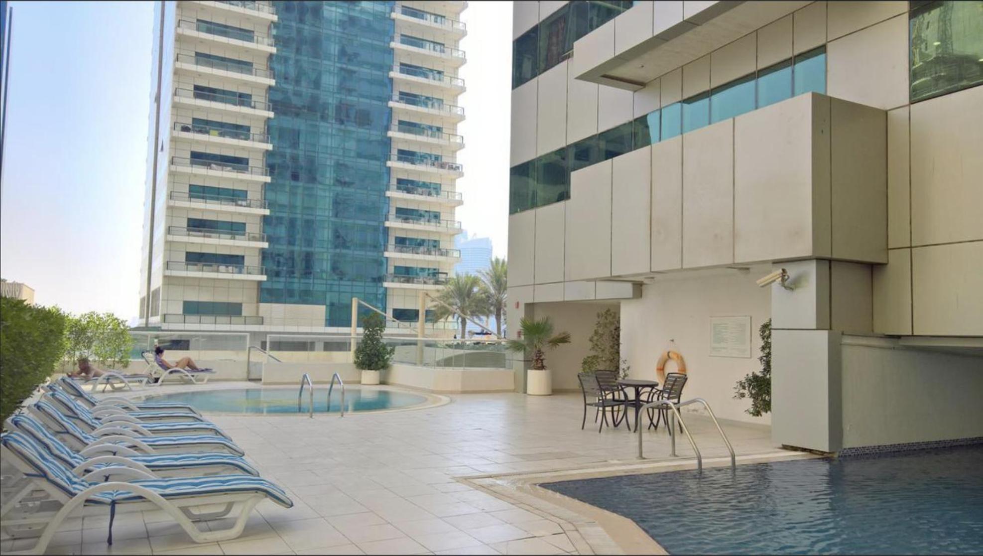Next'House - Skyview Host Hostel Dubai Luaran gambar