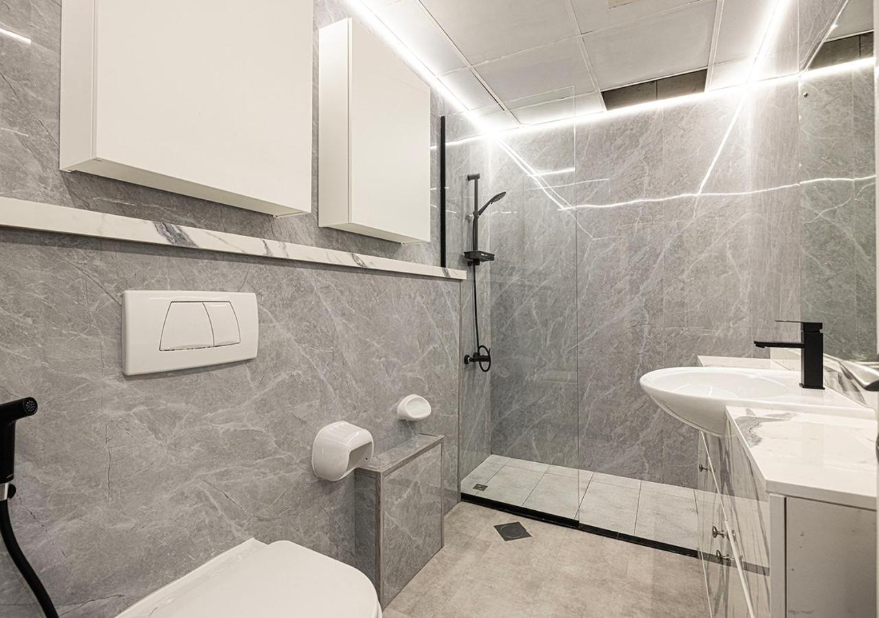 Next'House - Skyview Host Hostel Dubai Luaran gambar